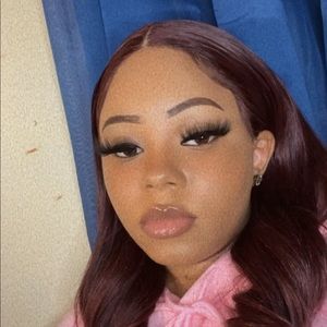 Meet your Posher, Chanelle